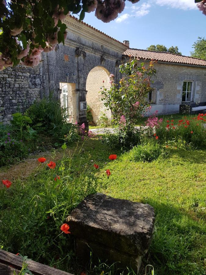 Domaine De Chantemerle B'Nb Marsac  Екстериор снимка